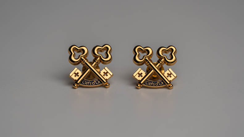 Restonomiksi valmistunut Kristian Kotonen on palkittu arvostetuilla Les Clefs d’Or -kultaisilla avaimilla, jotka myönnetään vain maailman parhaimpien conciergien joukkoon kuuluville ammattilaisille. Tunnustus osoittaa poikkeuksellista palveluosaamista ja vahvaa asiakasymmärrystä.