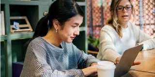 Mentori ja aktori tekevät yhteistyötä