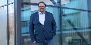 LABin puutekniikan lehtori Esa Mikkonen