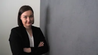 Janna Myllymäki on opiskellut YAMK tradenomiksi uudistavan johtamisen koulutuksesta