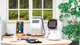 LAB WellTechin testikodissa saa tuotua teknologiaa lukuisien hyödyllisten kontaktien ulottuville