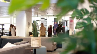 LABin Lahden kampuksen ravintolamaailman näyttelytila.