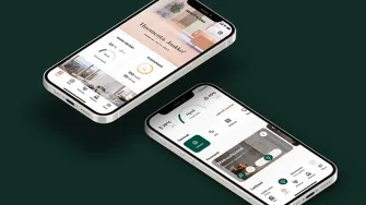 Kuvia ohjelmistosta mobiililaitteessa.