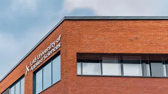 LABin Lappeenrannan kampuksen päärakennus.