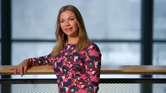 Viestinnän lehtori Reetta Nyman