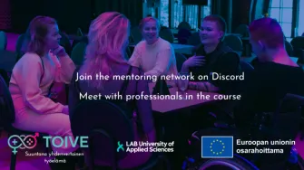 Join the mentoring network on Discord and meet with professionals in the course.