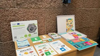 Educational materials for pupils