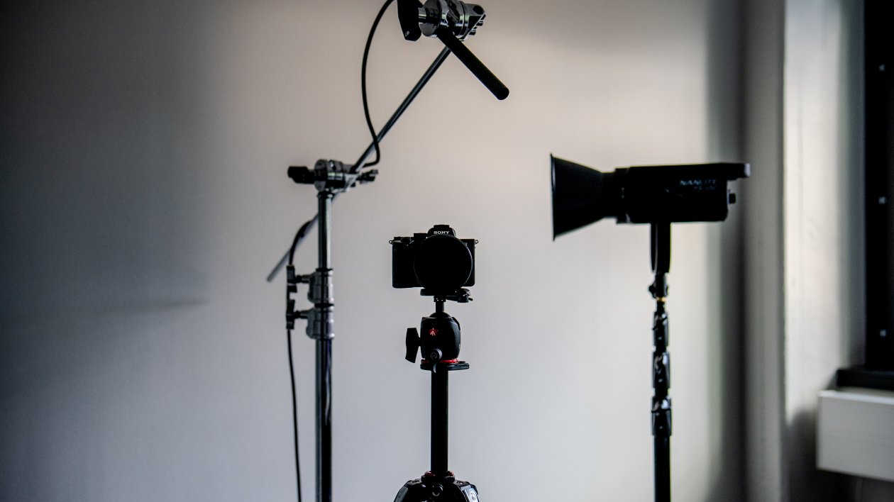 LAB-Studio-25