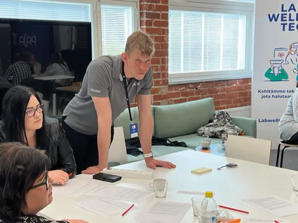 LAB WellTechin asiantuntijat auttavat rahoituksen etsimisessä