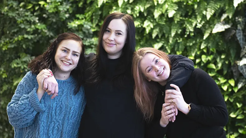 Tea Kosunen, Karoliina Tuomola ja Linda Kankare