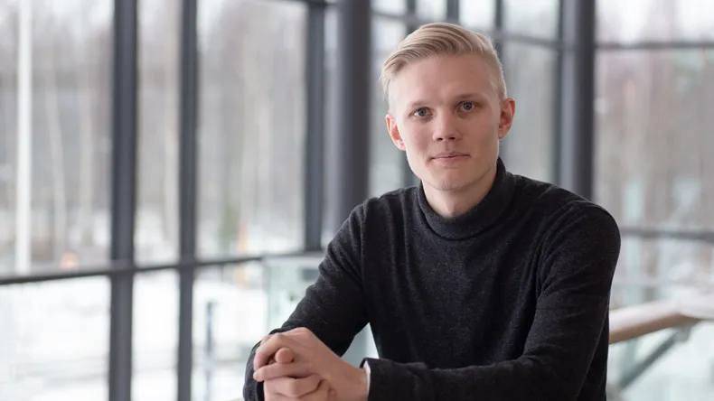 Konetekniikan insinööriopiskelija Timi Hurskainen