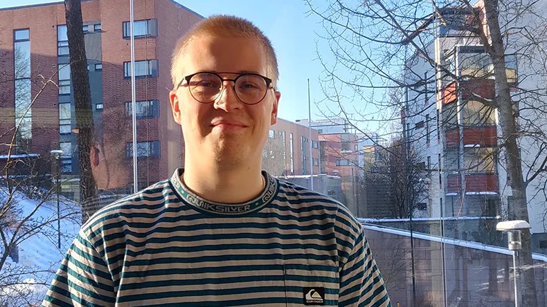 Talonrakennustekniikan insinööriopiskelija Eemeli Karppinen.