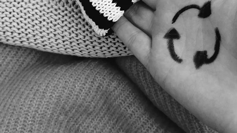 Rikkinäiset tekstiilit saavat pian uuden elämän kierrätyksen kautta.