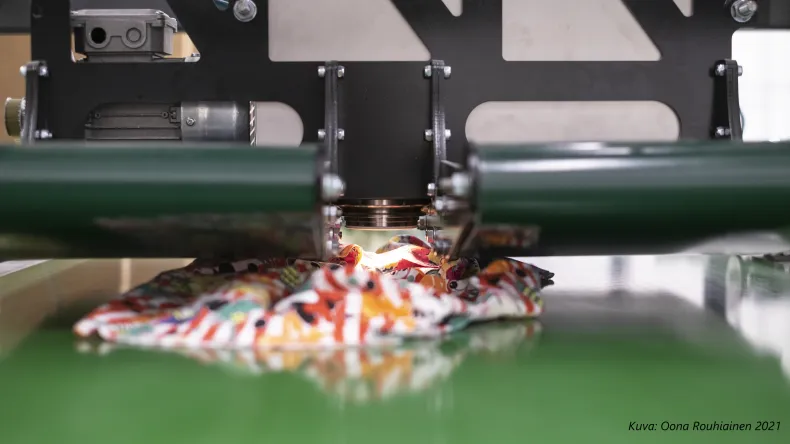 ReiskaTEX-tekstiililajitin ja vaate