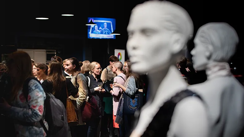 7 Experiences Summit 2025 -tapahtuman tunnelmia.