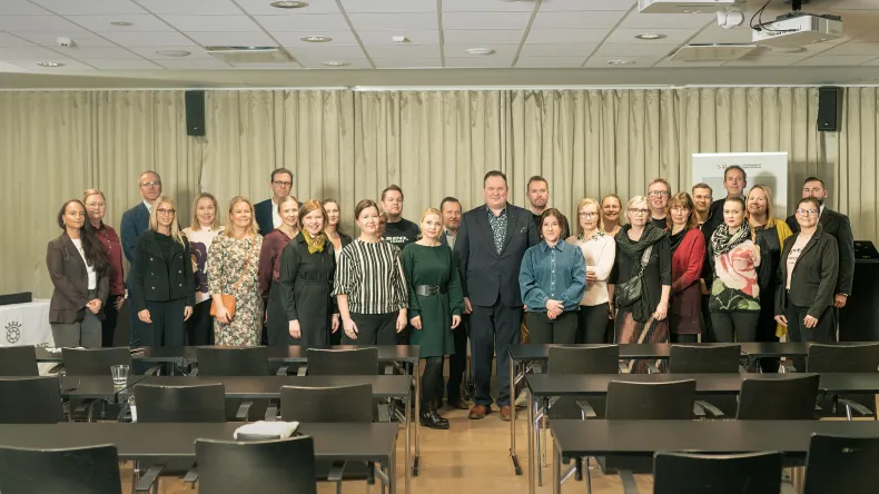 Tulevaisuuden osaajat -ohjelman osapuolet kuvattuna 18.11.2025.